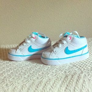 Nike Toddler girl shoes